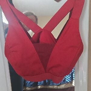 JoyLab Bold Red Flattering Sports Bra Sz M